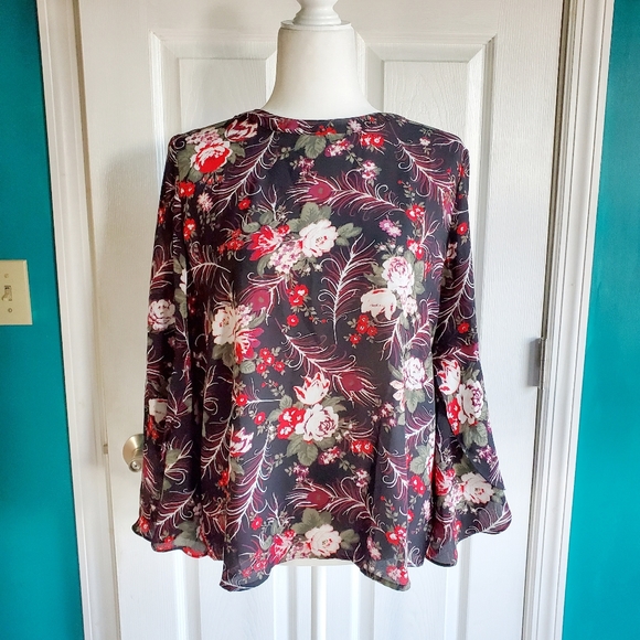 Loft Petite Women's Top Medium Black - Picture 1 of 16